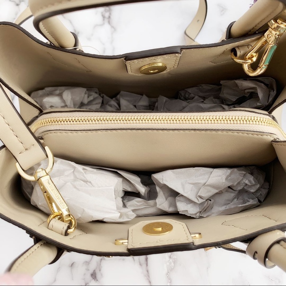 Gaby’sBags💕-Michael Kors Satchel Crossbody flower - Picture 4 of 6
